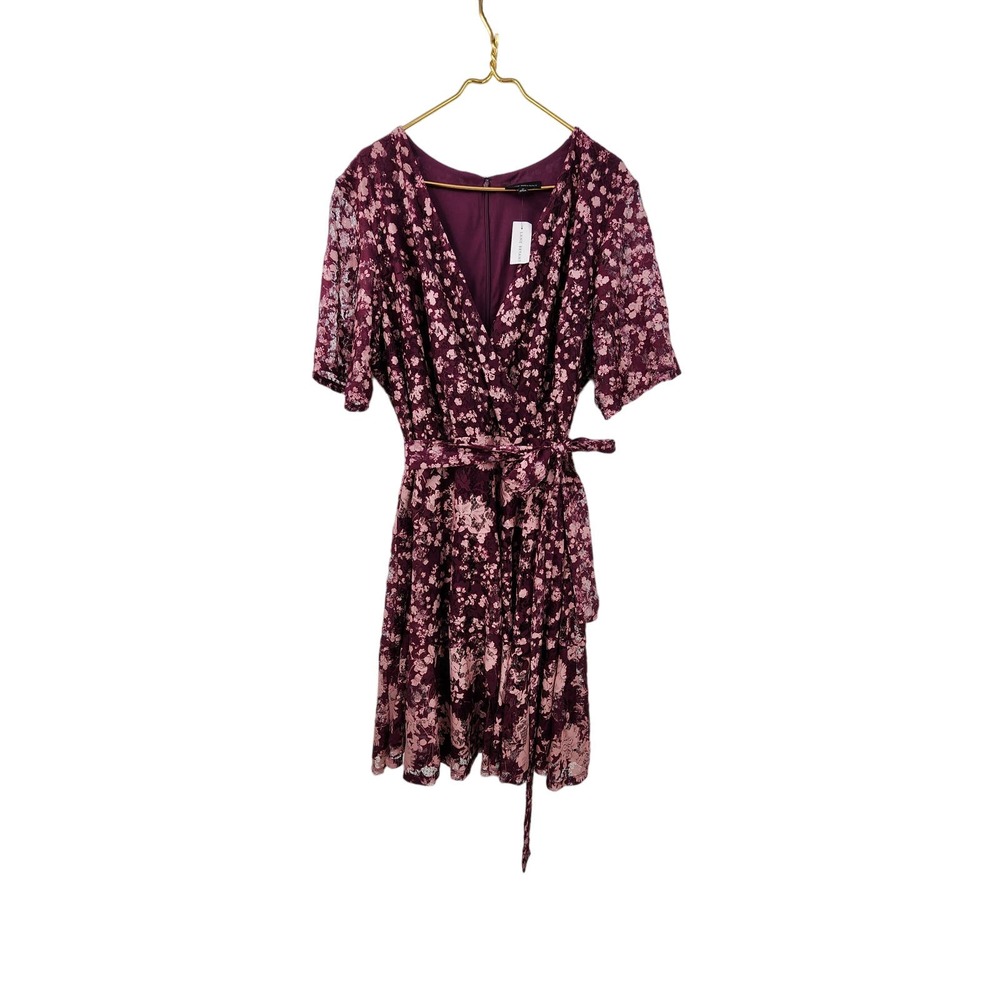 New NWT‎ Lane Bryant Cross Front Floral Dress SKU 600584286 Plum Pink Size 20